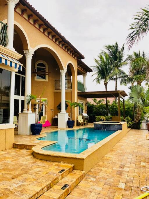 Pool
