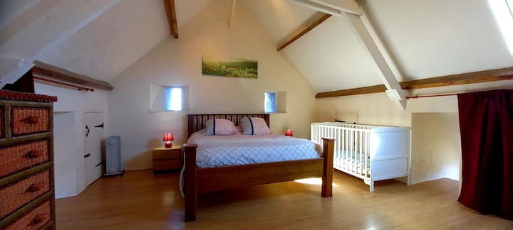 kitanda cha vyumba viwili 