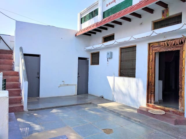Murali House In Anegundi - 3