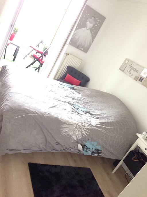 2ème chambre - lit double