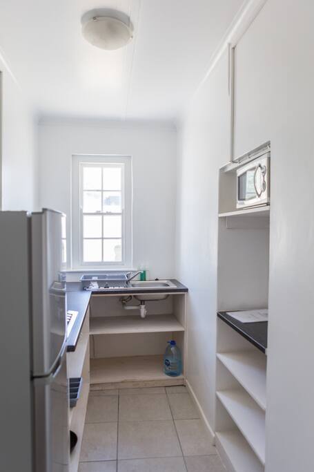 Self Catering with complimentary Tea and Coffee and a gas hob