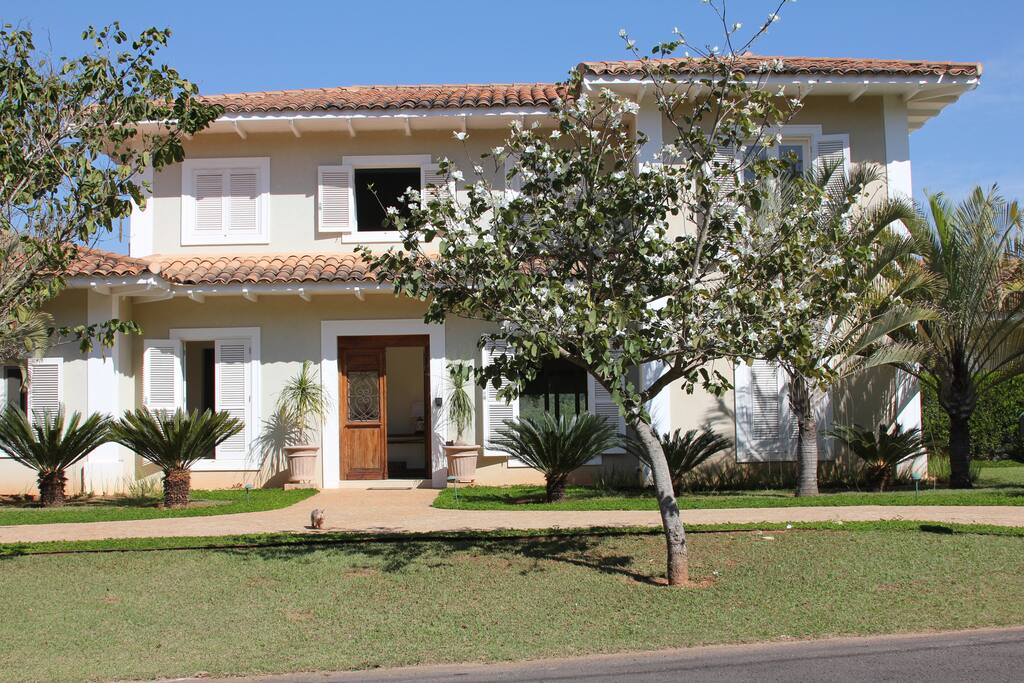 FRENTE DA CASA