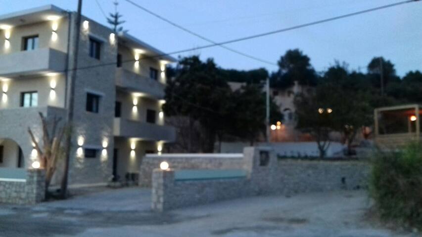 VILLA ASTERI gallery image 4