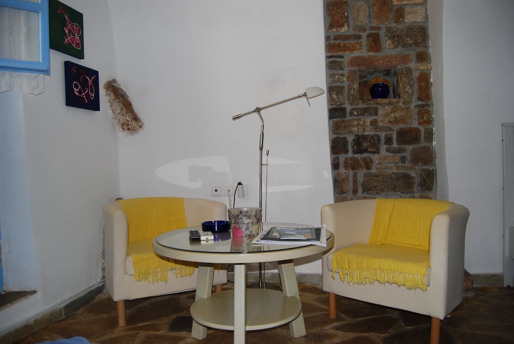 The living room of Venus studios.