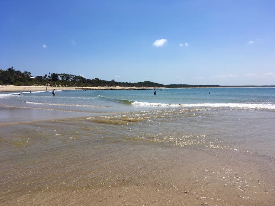 Currarong beach - 1 street away.