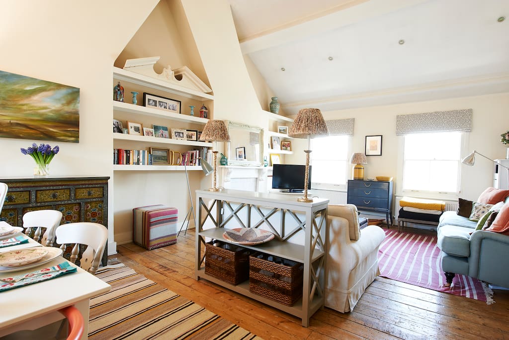 Open and bright sitting room