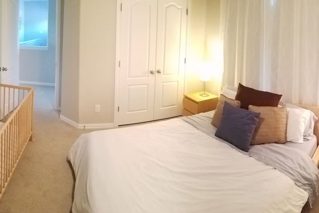 Bedroom and Crib/Toddler Bed