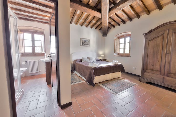 Een van de 9 tweepersoonskamers in de Villa