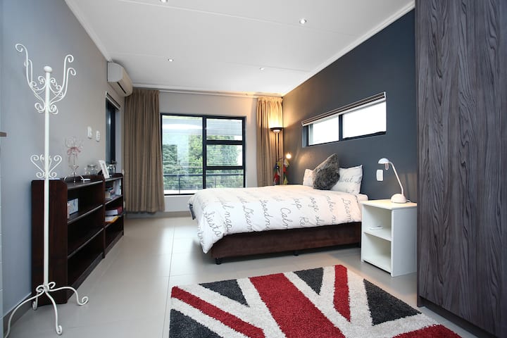 The Odyssey Apartments in Morningside