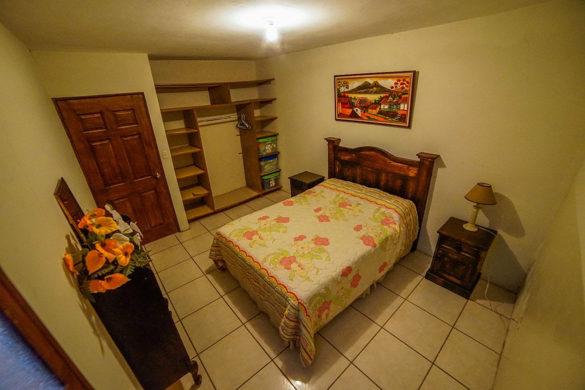 Главна спална соба како кревет за 2 лица