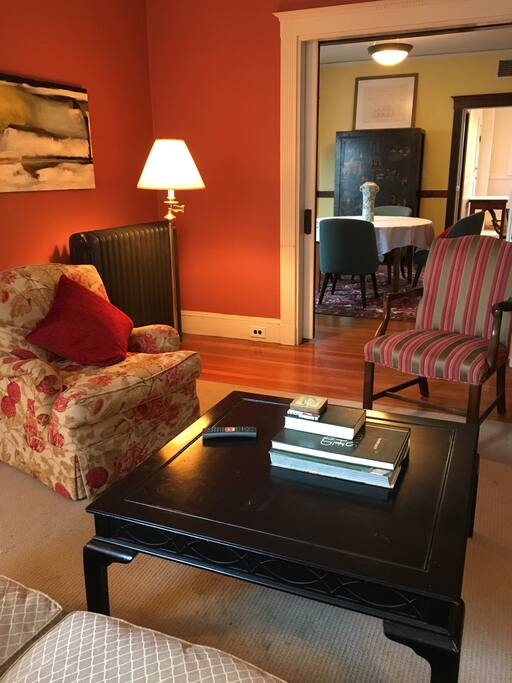 Living room with Large Cable TV