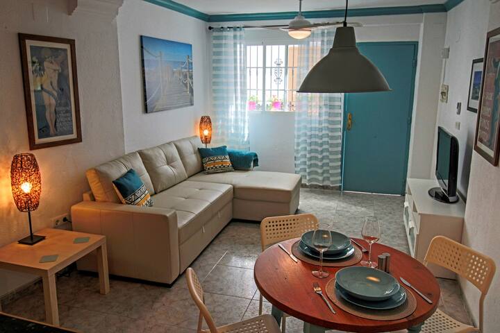 Stylish ground floor apartment in Pueblo Blanco