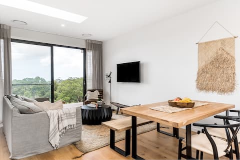 Top Airbnb: Pacific Serenity - Hinterland Villa Retreat in Byron Shire Council