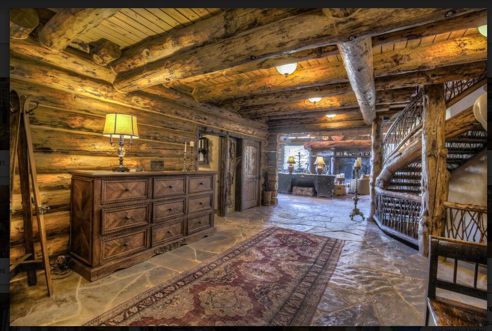Grand Lodge Entry