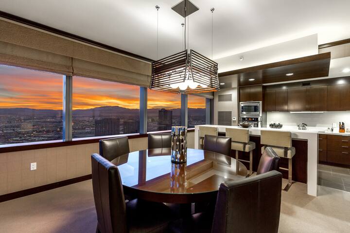 Biggest Penthouse@ Vdara! 2+BR JawDrop Strip View! gallery image 5