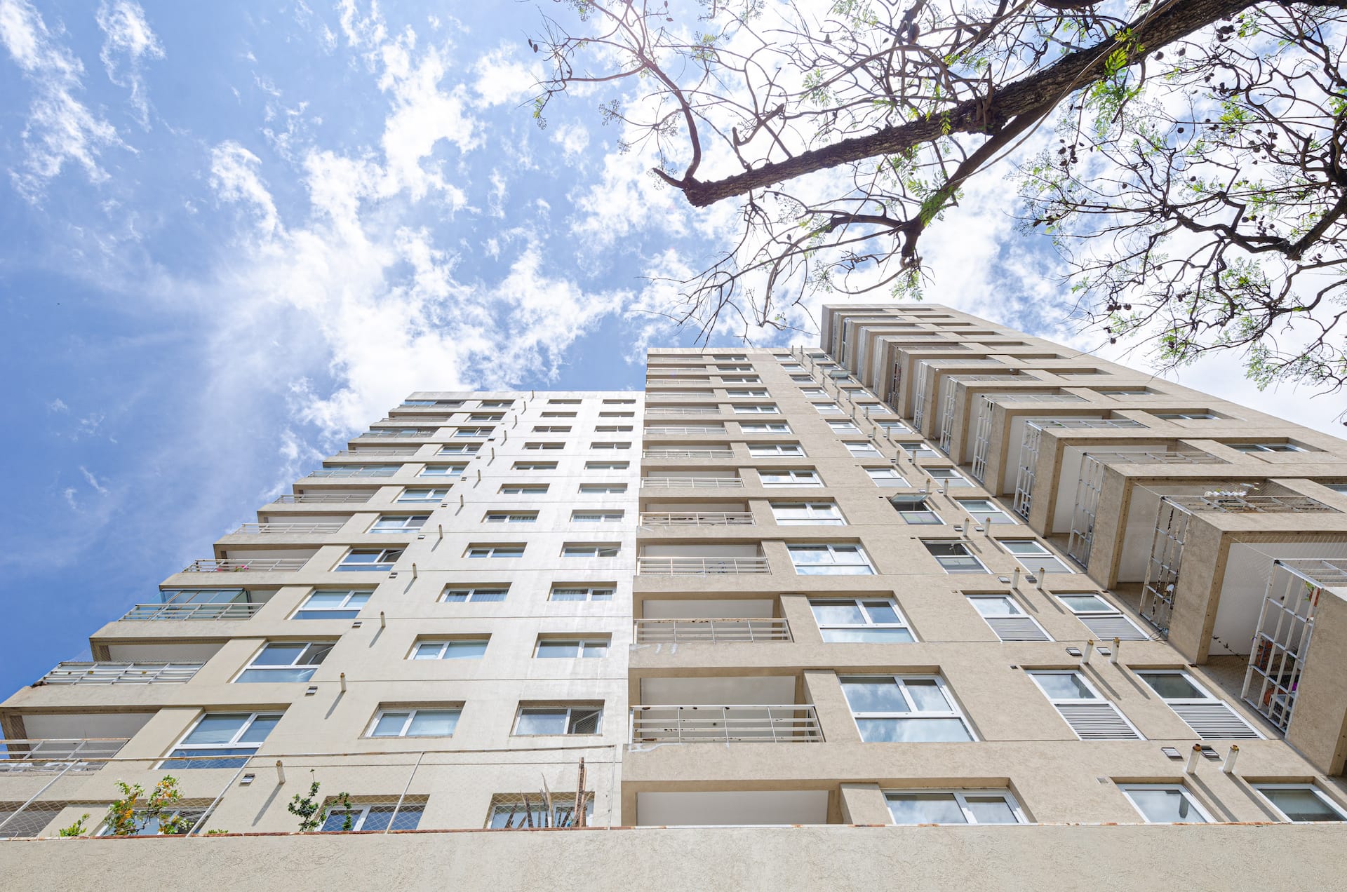Departamento de 2 ambientes con cochera en Vicente López