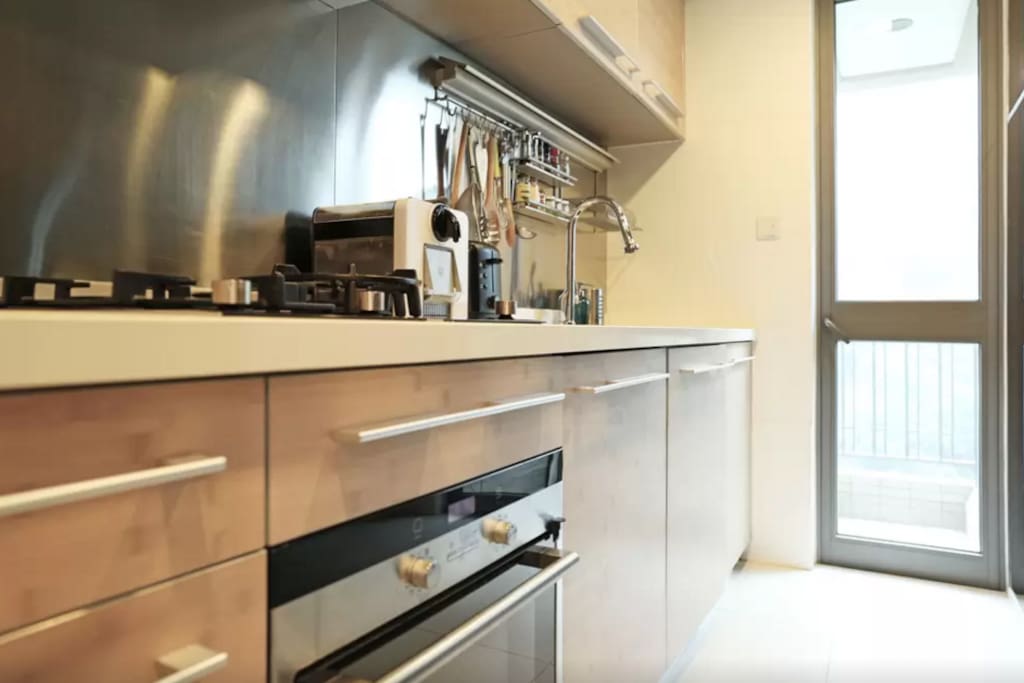 Fully equipped kitchen
