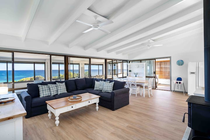 Beachfront Penthouse by Peppy Beach Retreats®