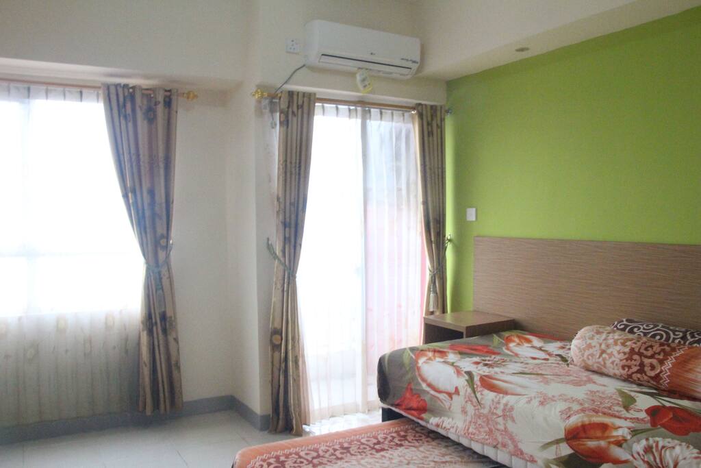 Bedroom: 1 single bed and 1 single pull out bed