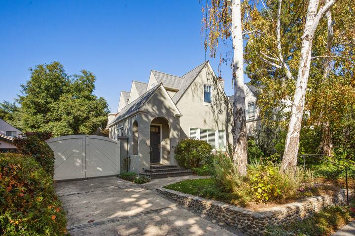 Quiet 5 Beds Kid-Friendly Mins to DTWN & Stanford