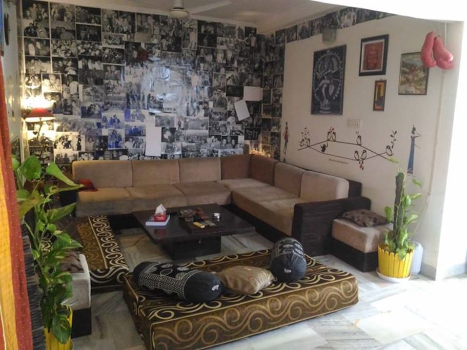 Living Room -Common Space