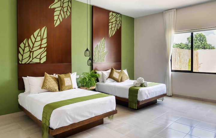 Cuarto Chaka 
Este es mi cuarto preferido 
Con dos camas matrimoniales y un hermoso baño !! 
Cuenta con A/A , TV , Wifi , caja fuerte, y cortinas black out para un mejor descanso !! 

@marinaguzman.photography