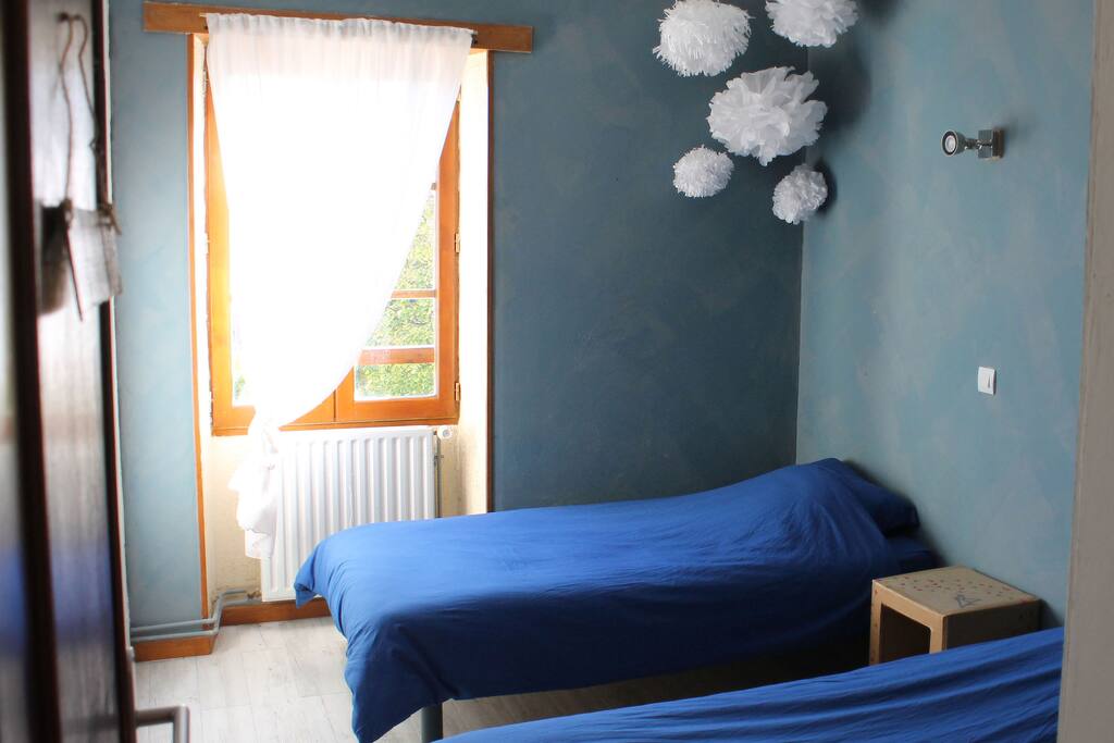 Chambre 2 - Carton