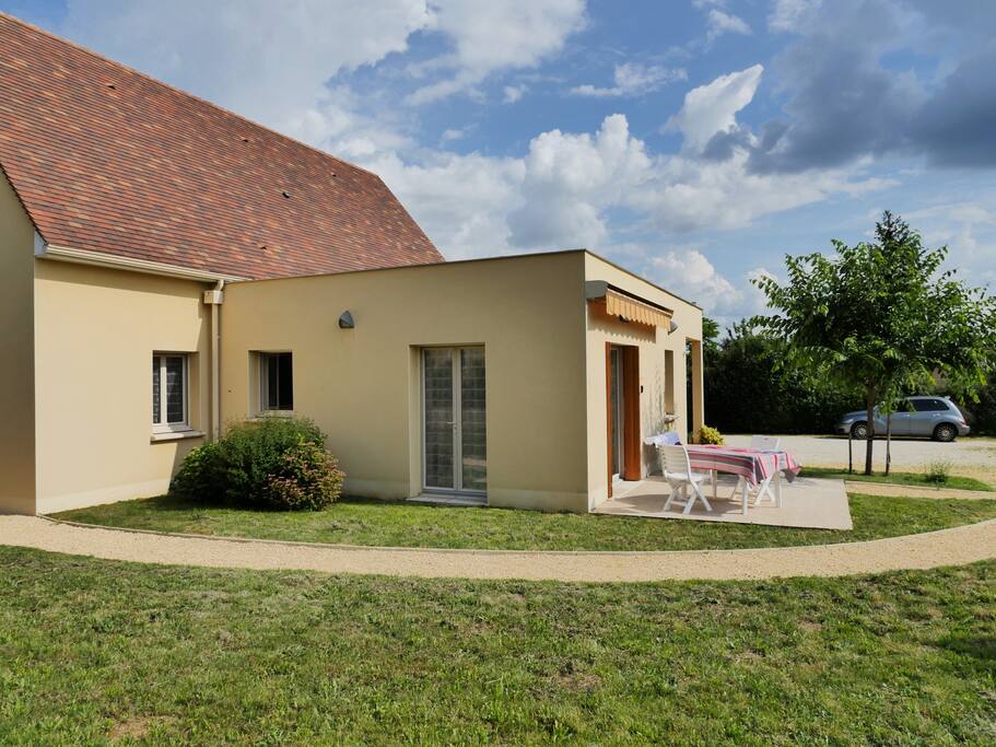 Private Terrace / Terrasse privée