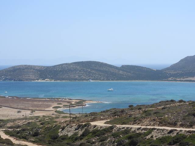 Iris_ A quiet place to relax_St George Antiparos gallery image 5