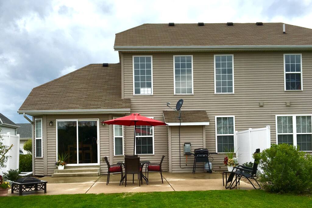 Great Private Patio with Grill & Fire Pit