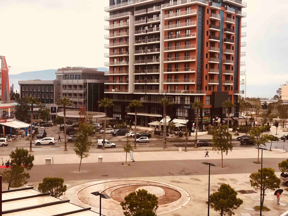 Listing 914503768510959163