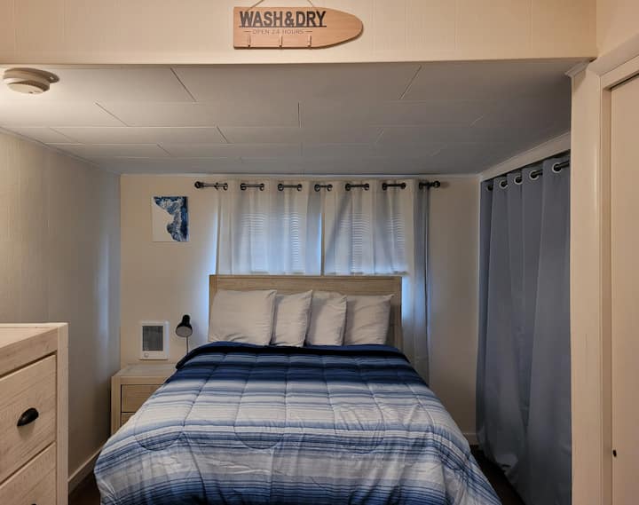 Bedroom #3 (Sky Room) - full bed, 32-inch smart tv