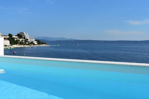 Luxury Waterfront Villa Downtown with Pool!