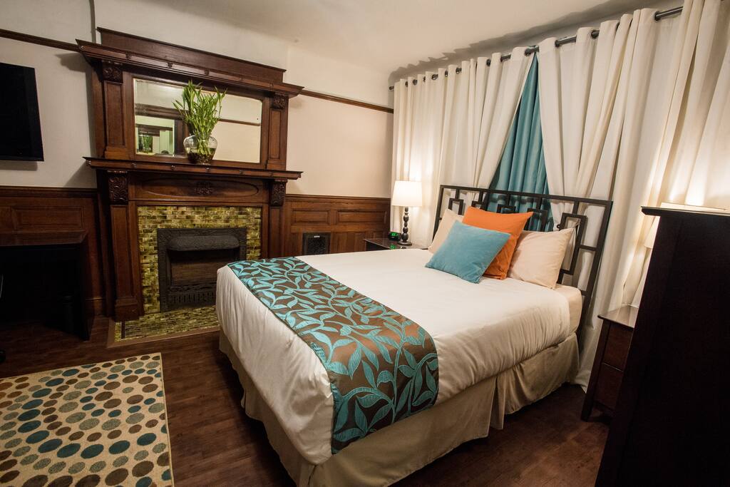 Right side of Room upon Entry