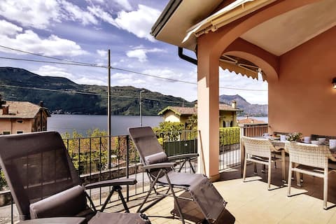Successful Airbnb property: lake view house with garden in Mandello Del Lario