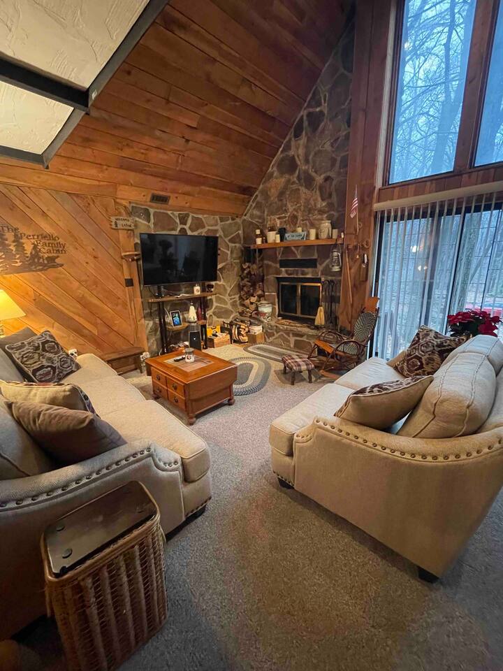 Pet Friendly Cabins Near Pittsburgh