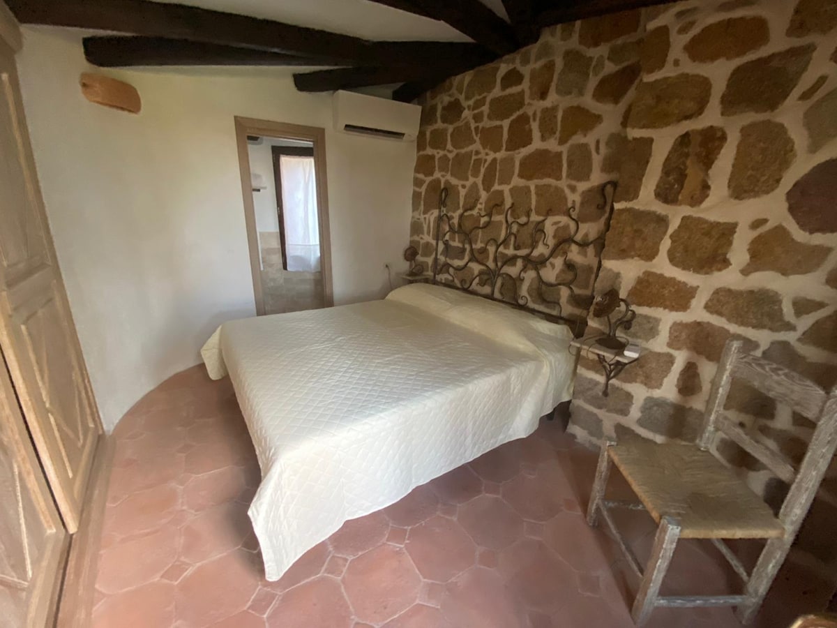 Second double bed bedroom with ensuite bathroom