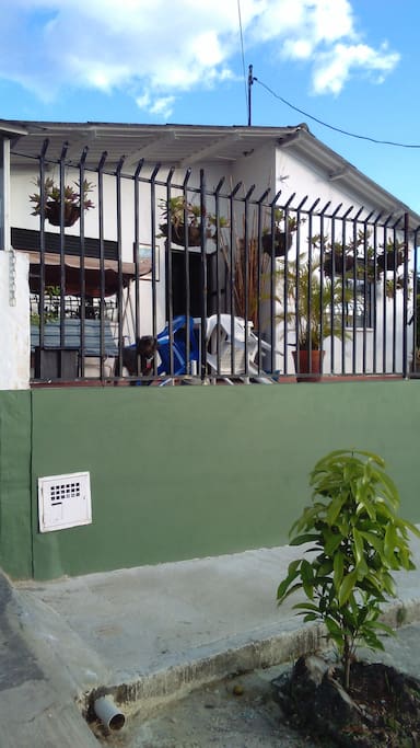Frente de la casa