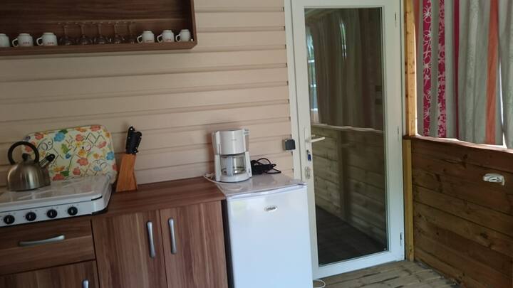 Rustig Gelegen 4 Persoons Mobile Home Op Camping. - Vernet-les-Bains