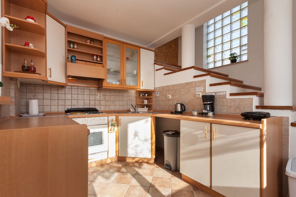 AP 1 kitchen