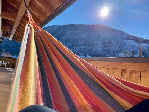 1884 sqft Apt. Mountain-view for the whole family