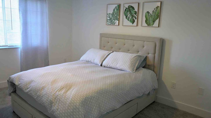 საძინებელი 1