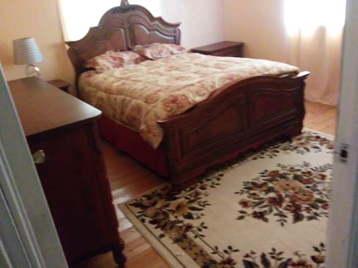 საძინებელი 1