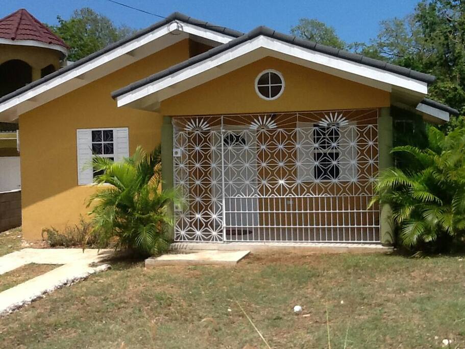 Homes For Rent In Jamaica