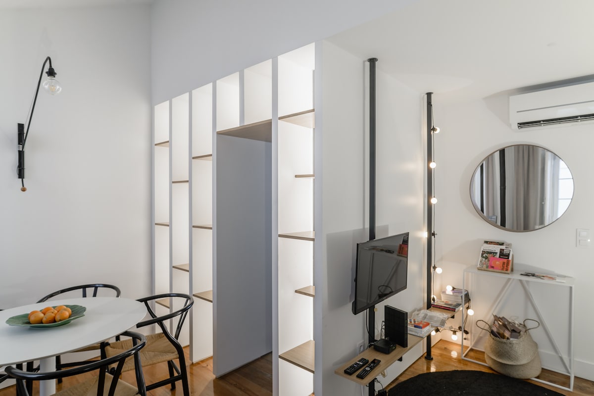 Top Airbnb: Lx Factory - Cool and Cosy Flat in Lisbon center! em Alcântara