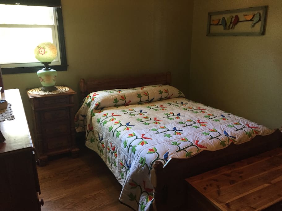 Full Bedroom