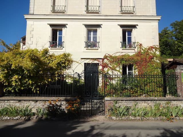 GITES DE CHARME AU COEUR DE GIVERNY