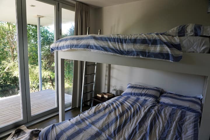 Vitanda vya ghorofa mbili