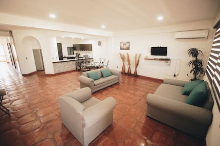 Departamento Frente a la Playa (cerritos)