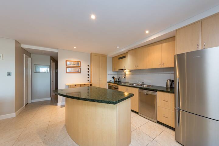 Apartment M311 – spacious and relaxed apartment! gallery image 2